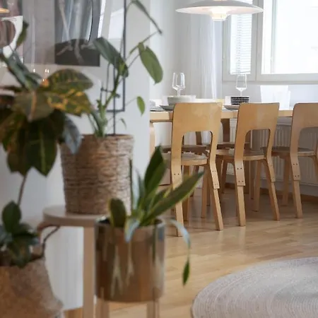 Tyylikas Kolmio Ilmastoinnilla Ja Ilmainen Parkkihalli * クオピオ